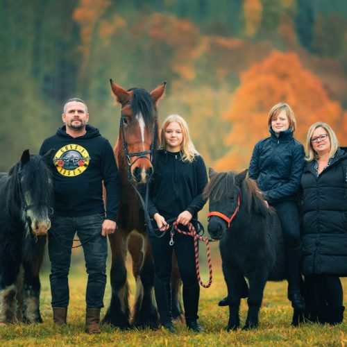Rodinné focení a kůň kam se podíváš